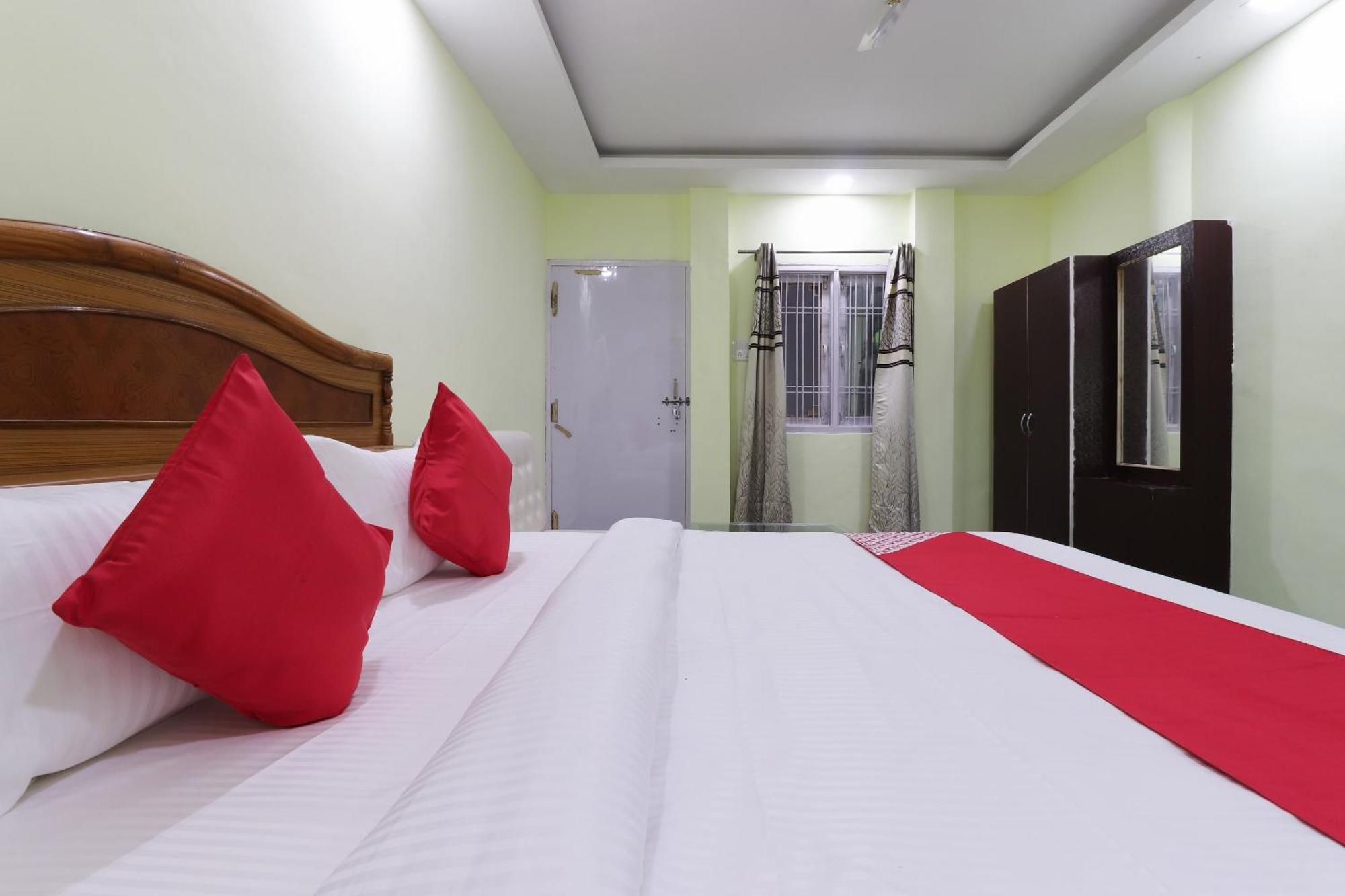 Hotel Collection O Vrindavan Yojna